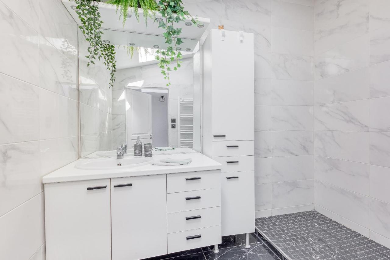 Modern House 7min To Paris Professionals And Family